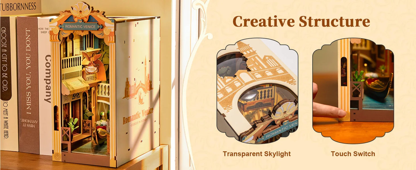 Romantic Venice Book Nook