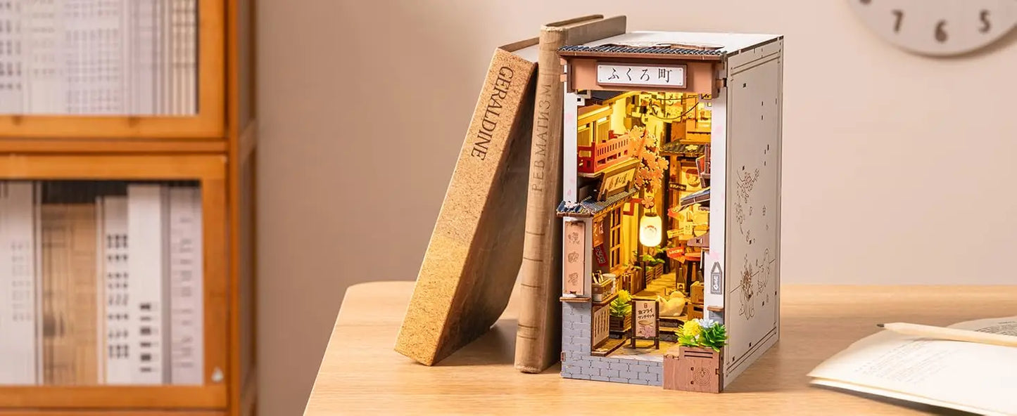 Sakura Wine Alley Booknook DIY
